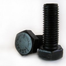 Tornillo de acero